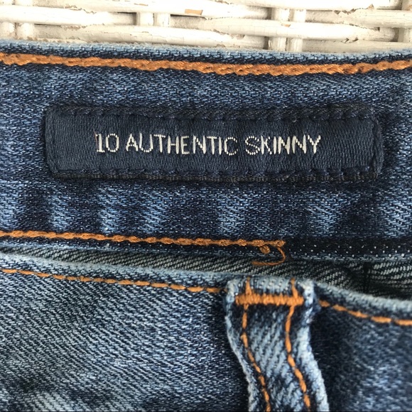 🆕{Lucky Brand} ‘Authentic Skinny’ High-waist Jean • Size 10 - Picture 3 of 8